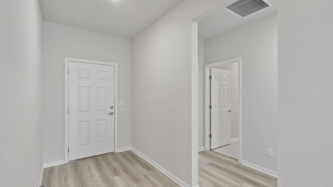 Explore the seamless design and architectural elegance in this modern residential home.