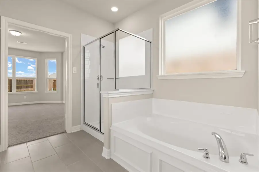 Note: Sample product photo. Actual exterior and interior selections may vary by homesite. Photo may be virtually staged