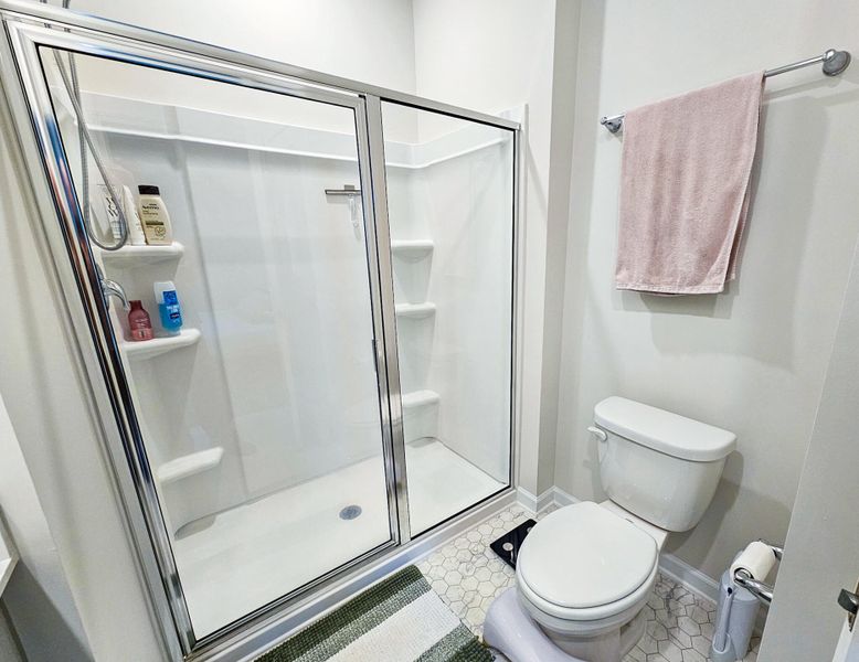 Furnished interior view inside a new home in , Columbia (Image 17).