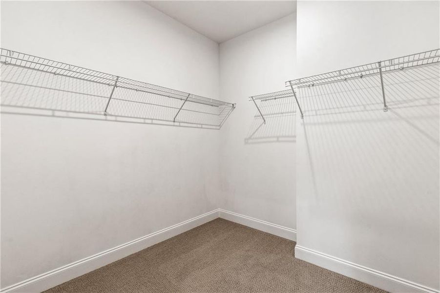 Spacious, unfurnished interior of a new home in 1871 Hollywood, Atlanta (Image 21). Spacious, unfurnished interior of a new home in 1871 Hollywood, Atlanta (Image 21).
