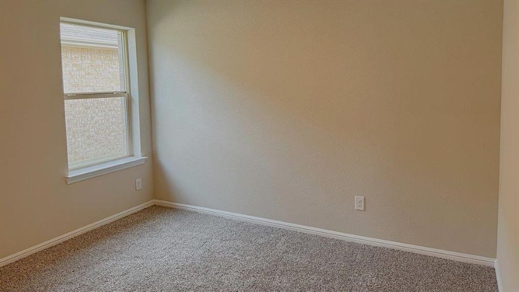 Spacious, unfurnished interior of a new home in Highlands at Chapel Creek, Fort Worth (Image 20). Spacious, unfurnished interior of a new home in Highlands at Chapel Creek, Fort Worth (Image 20).