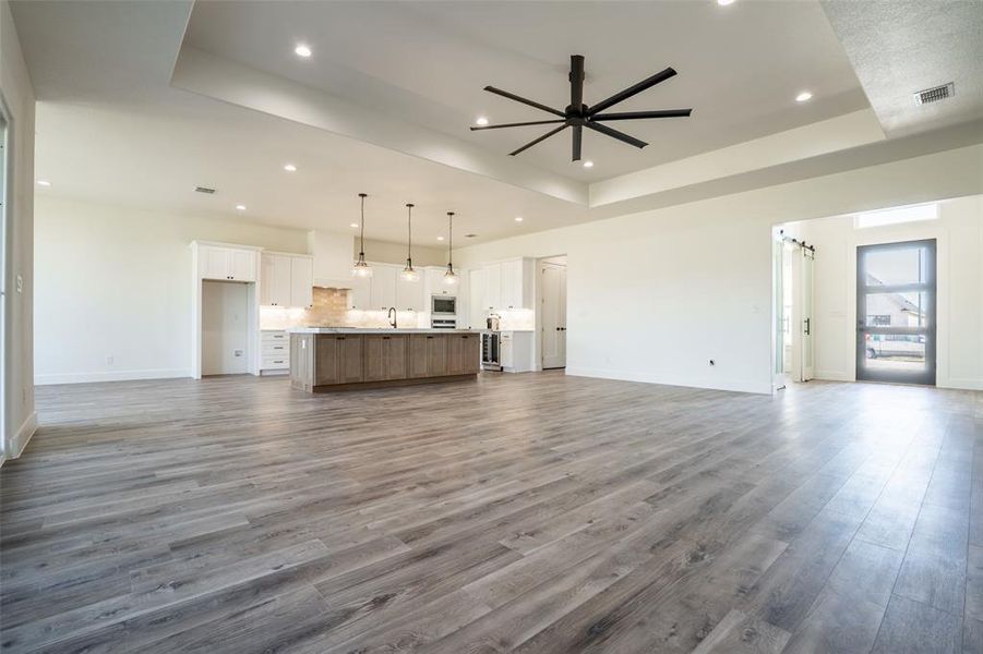Spacious, unfurnished interior of a new home in , Fort Worth (Image 29).