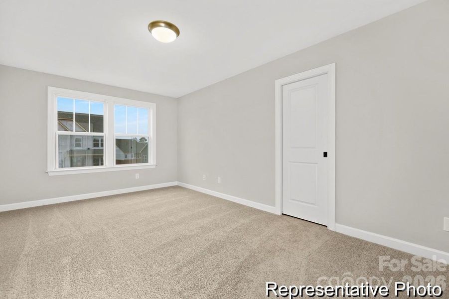 Spacious, unfurnished interior of a new home in Huntington Hills, Lincolnton (Image 20).