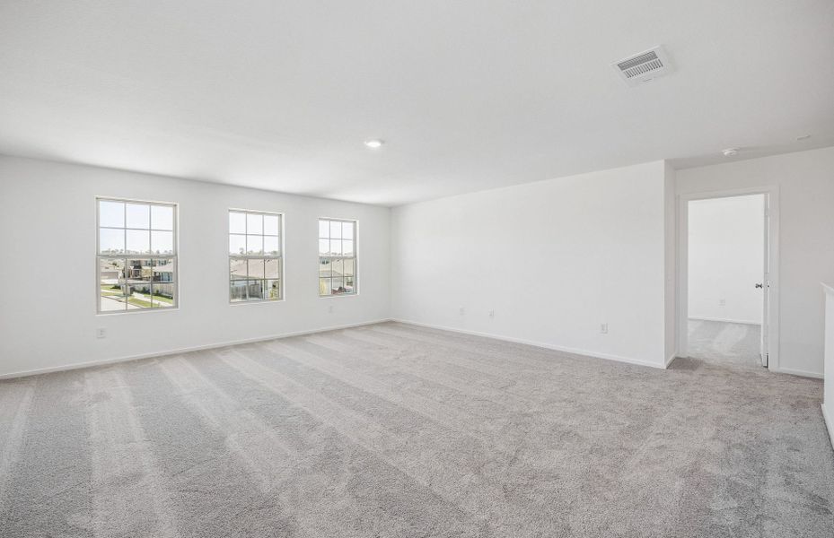 Spacious, unfurnished interior of a new home in Mavera, Conroe (Image 28). Spacious, unfurnished interior of a new home in Mavera, Conroe (Image 28).