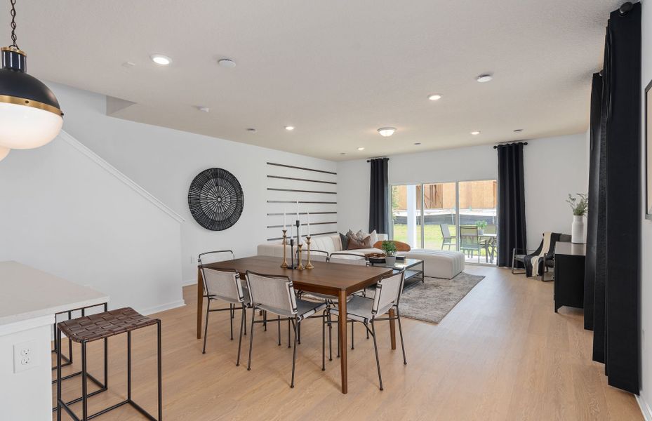 Representative furnished interior of a home built from the Springdale by Pulte Homes in Belle Haven, Davenport (Image 34). Representative furnished interior of a home built from the Springdale by Pulte Homes in Belle Haven, Davenport (Image 34).