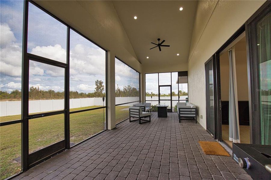 Exterior details and patio area of a home in , Placida (Image 29).