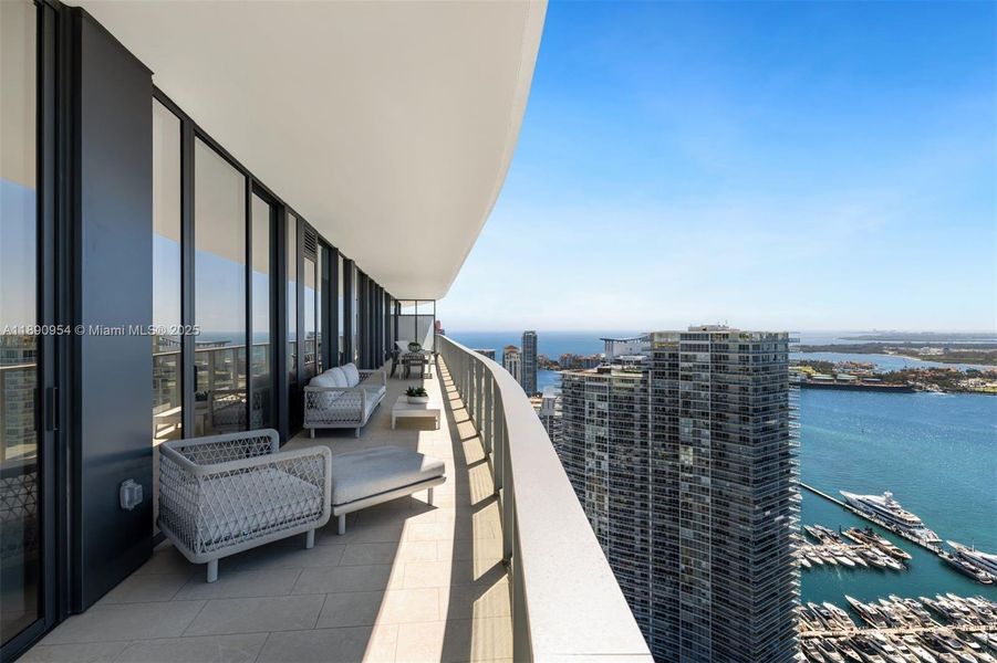 Exterior details and patio area of a home in Five Park, Miami Beach (Image 2). Exterior details and patio area of a home in Five Park, Miami Beach (Image 2).