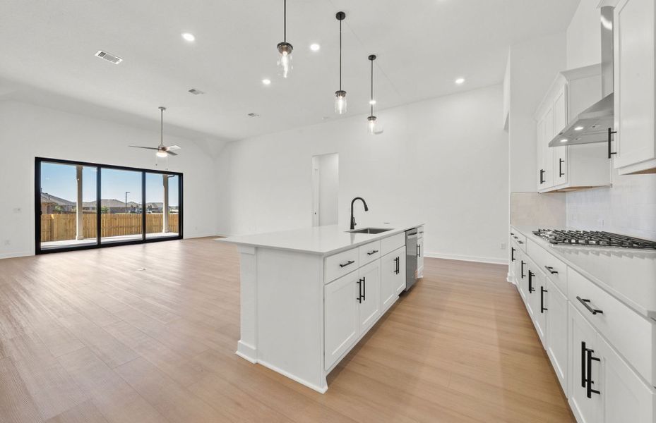 Furnished interior view inside a new home in 6 Creeks, Kyle (Image 11).