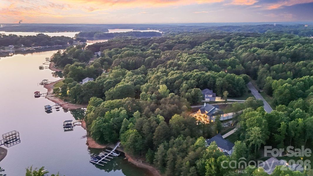 Natural landscape and outdoor views near  in Mooresville (Image 39).