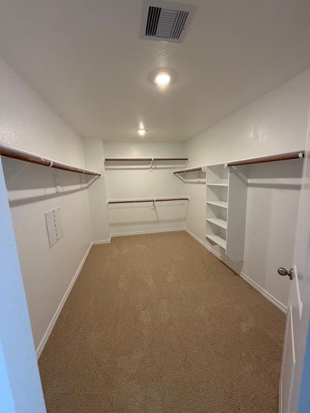 Spacious, unfurnished interior of a new home in Southern Pointe, College Station (Image 6).