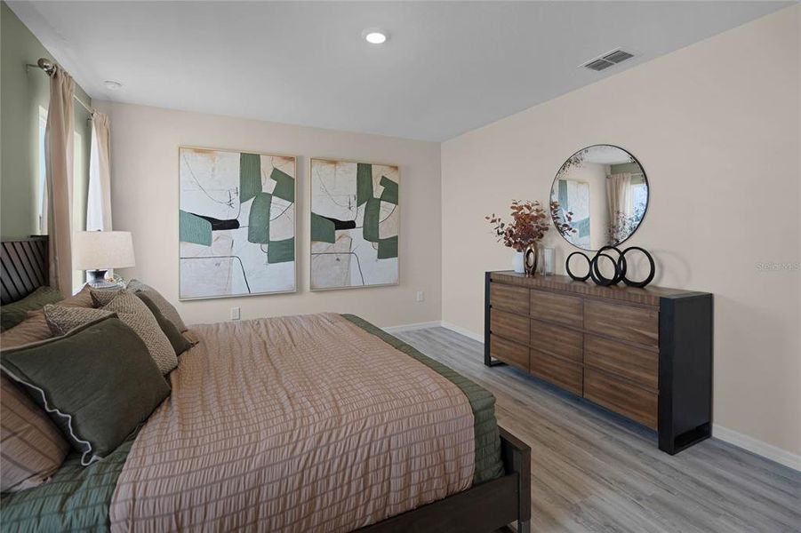 Furnished interior view inside a new home in , Winter Haven (Image 21).