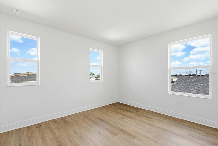 Spacious, unfurnished interior of a new home in , Parrish (Image 52).
