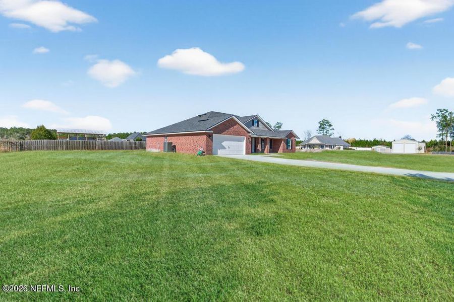 Community amenities in , Callahan (Image 58).