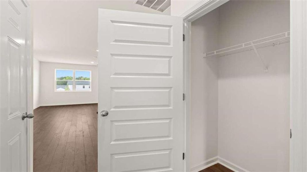 Spacious, unfurnished interior of a new home in Champion's Run, Lithonia (Image 22).