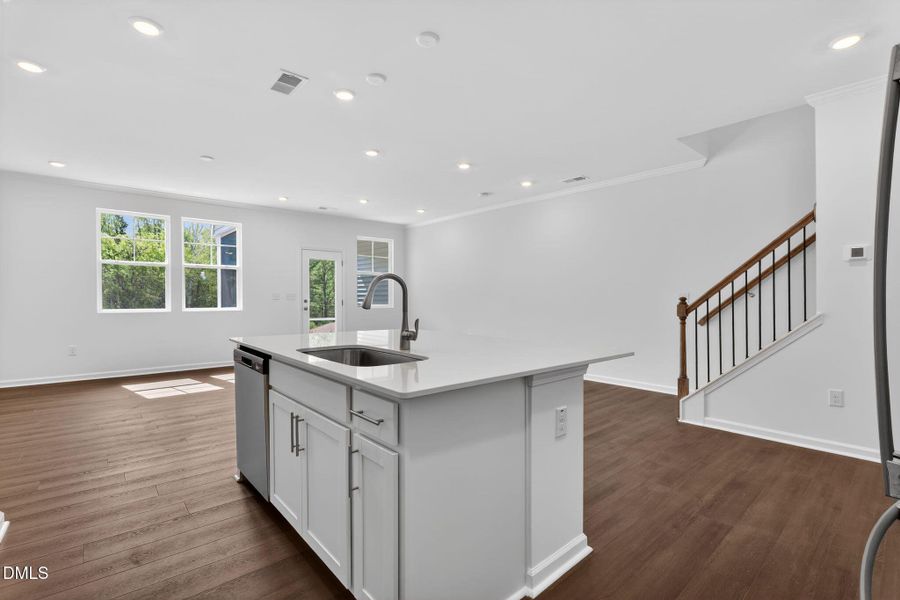 SUN_EverleeTownhomes_Pic_CarsonII-11