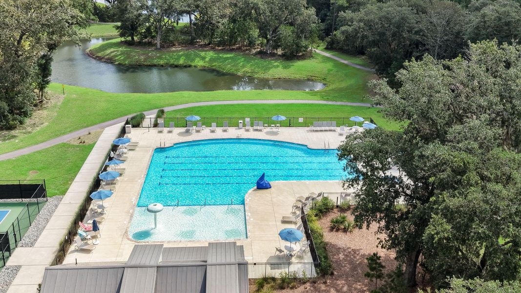 Community amenities in Sea Island Preserve, Johns Island (Image 61).