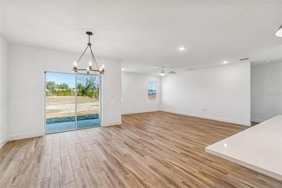 Spacious, unfurnished interior of a new home in Aspire at Glen Aire, Ocala (Image 23).