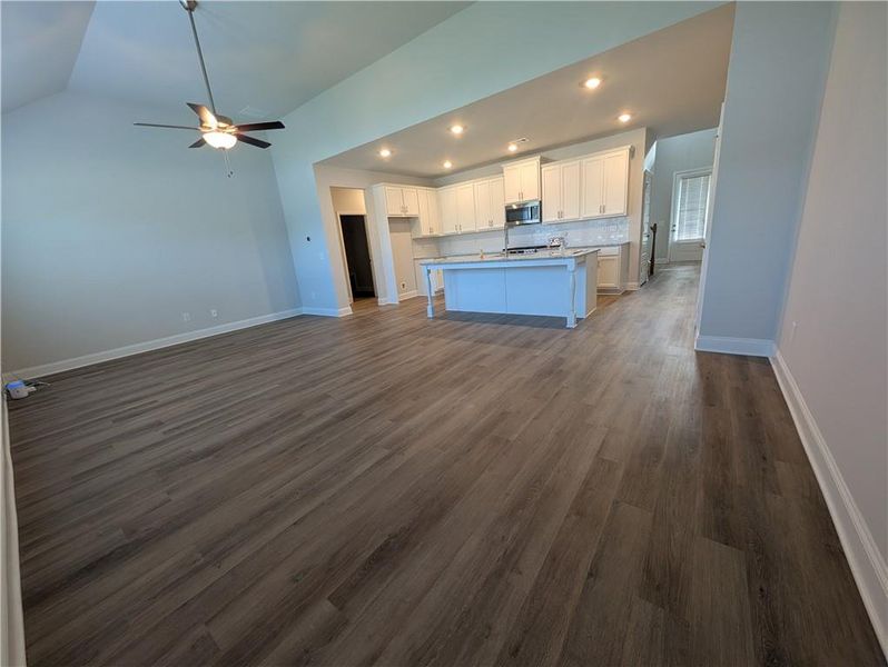 Spacious, unfurnished interior of a new home in , Commerce (Image 24).