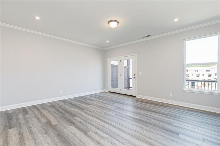 Spacious, unfurnished interior of a new home in , Lawrenceville (Image 21).