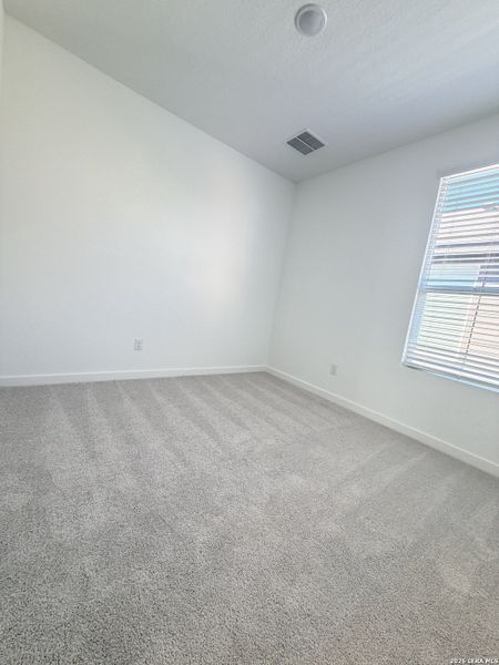 Spacious, unfurnished interior of a new home in Rose Valley, Converse (Image 11).