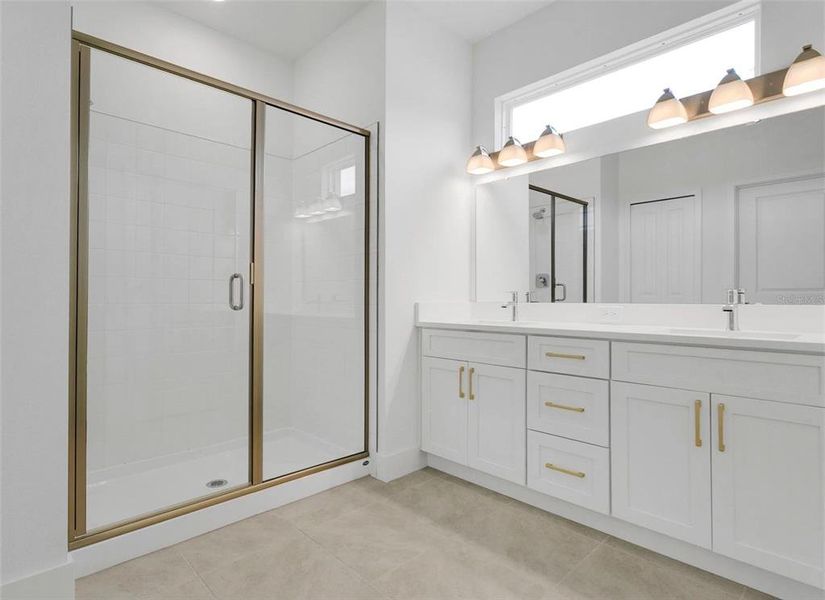 Furnished interior view inside a new home in Yucatan Gardens, Orlando (Image 9).