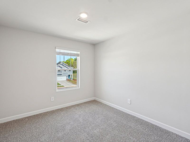 Spacious, unfurnished interior of a new home in Calico Creek, Cherryville (Image 19).