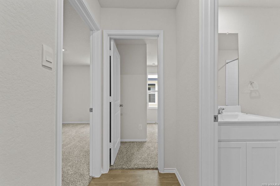 Spacious, unfurnished interior of a new home in Spring Valley, New Braunfels (Image 24).