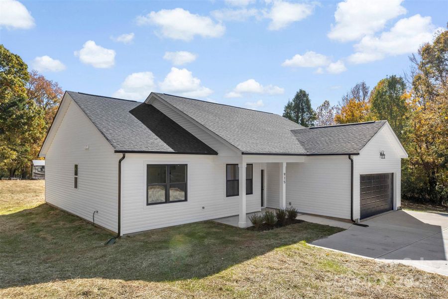 Exterior details and patio area of a home in , Monroe (Image 21).