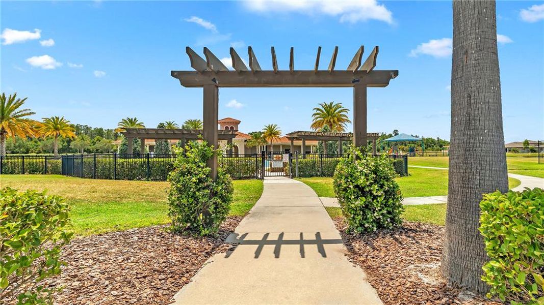 Community amenities in Sereno, Wimauma (Image 27).