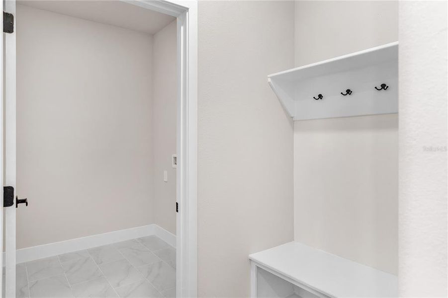 Spacious, unfurnished interior of a new home in , Plant City (Image 33). Spacious, unfurnished interior of a new home in , Plant City (Image 33).