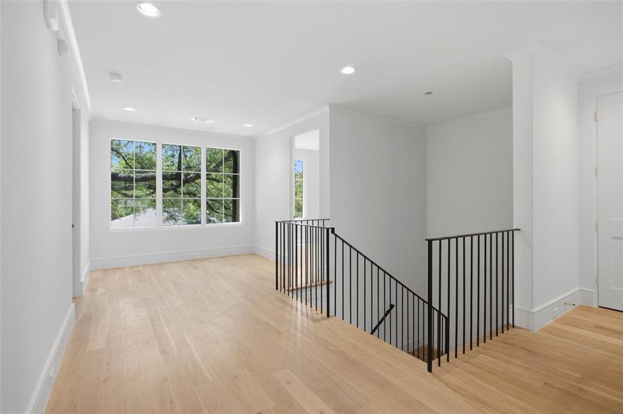 Spacious, unfurnished interior of a new home in , Dallas (Image 35).