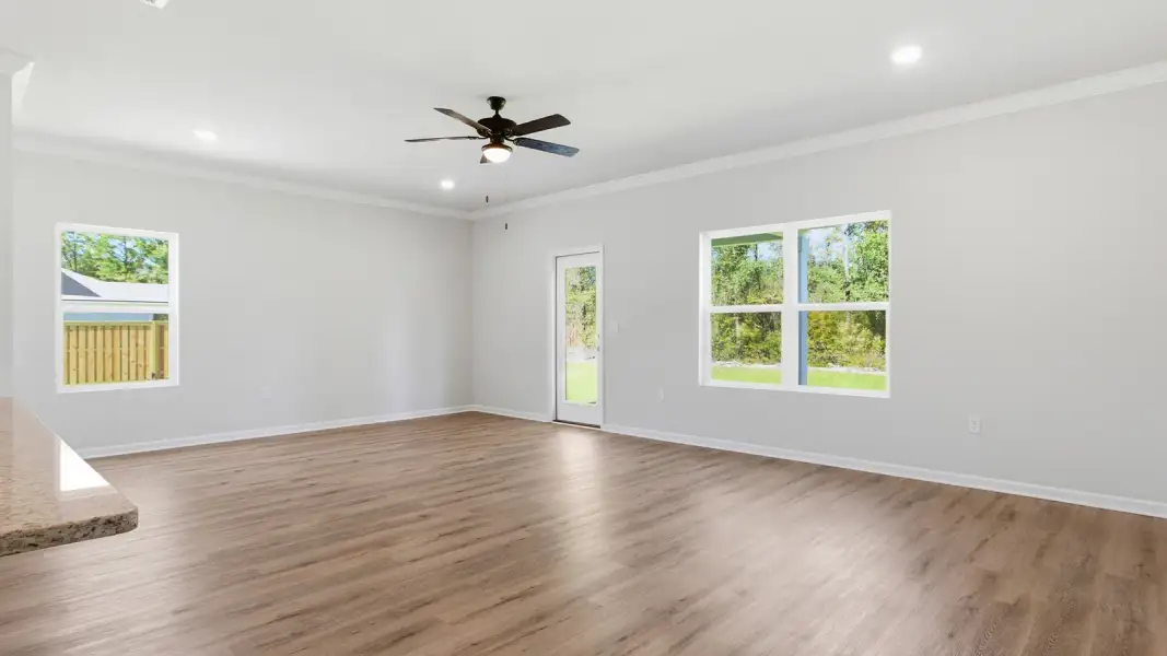 Spacious, unfurnished interior of a new home in Abilene Acres, Tallahassee (Image 14).
