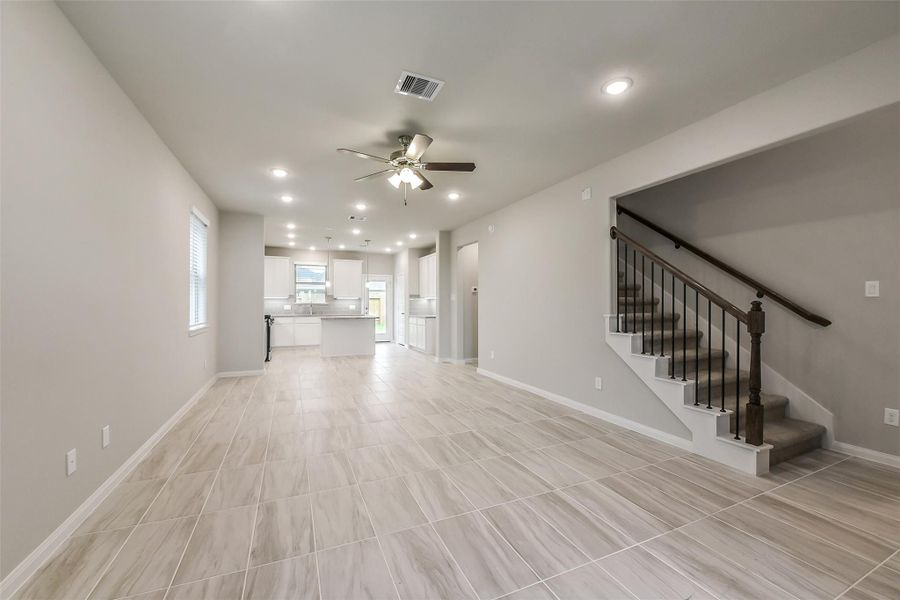 Image 23 of a home in Anderson Lakes.