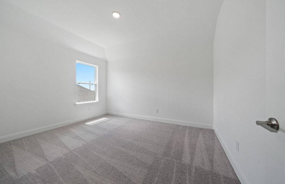 MODEL HOME images may NOT be consistent with the finished product.