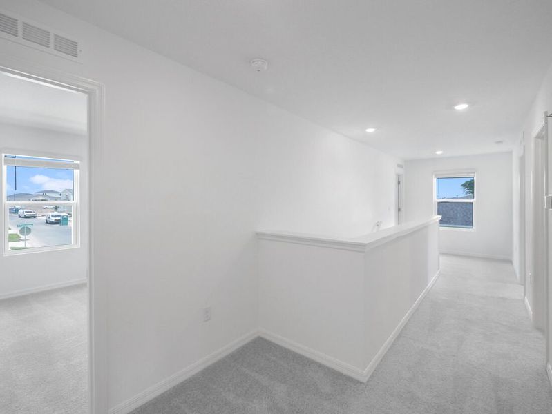 Spacious, unfurnished interior of a new home in Waterstone, Groveland (Image 29).