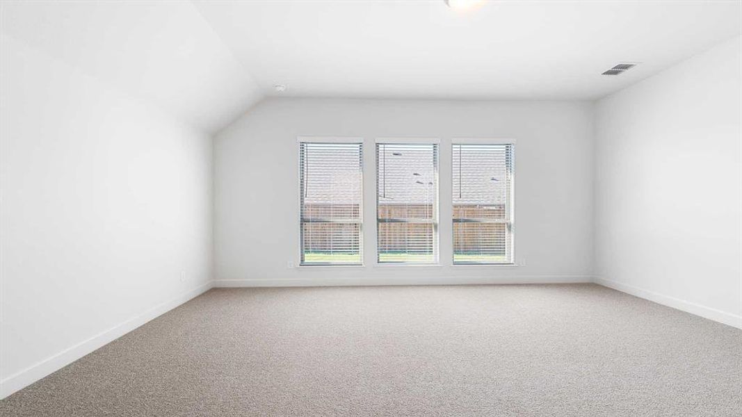 Spacious, unfurnished interior of a new home in Devonshire - Reserve 50', Forney (Image 18). Spacious, unfurnished interior of a new home in Devonshire - Reserve 50', Forney (Image 18).