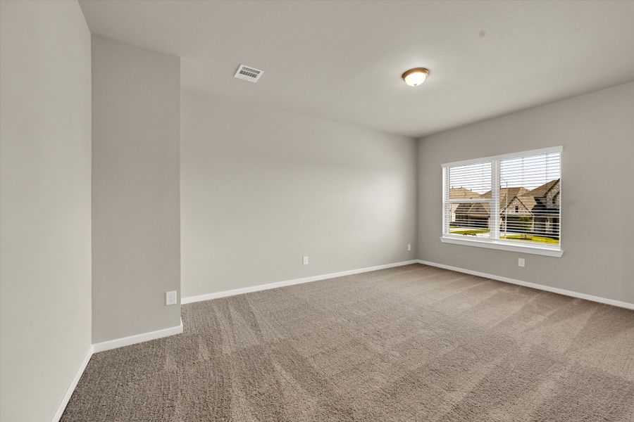 Spacious, unfurnished interior of a new home in Sunterra 50s, Katy (Image 33). Spacious, unfurnished interior of a new home in Sunterra 50s, Katy (Image 33).