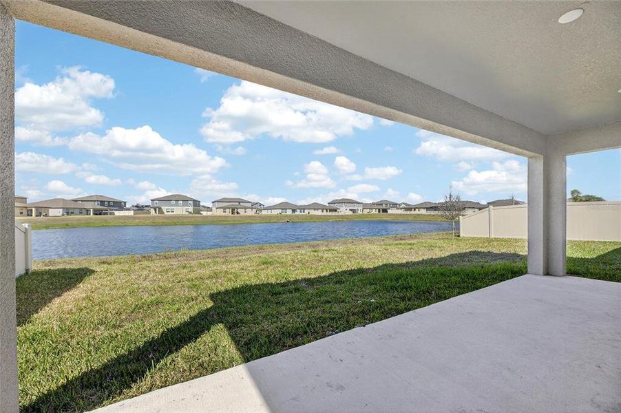 Exterior details and patio area of a home in Balm Grove, Wimauma (Image 35).