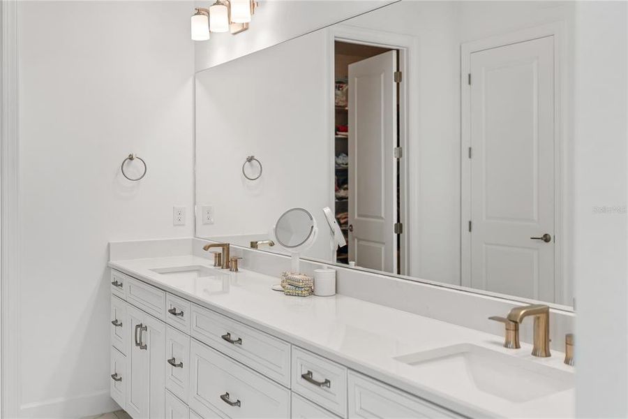 Furnished interior view inside a new home in , Bradenton (Image 18).