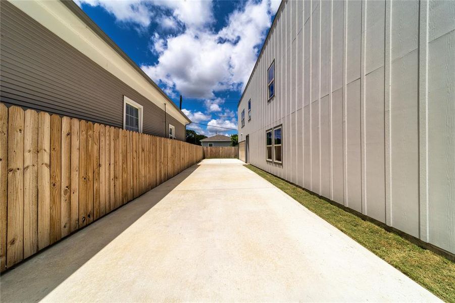 Exterior details and patio area of a home in , Fort Worth (Image 3).