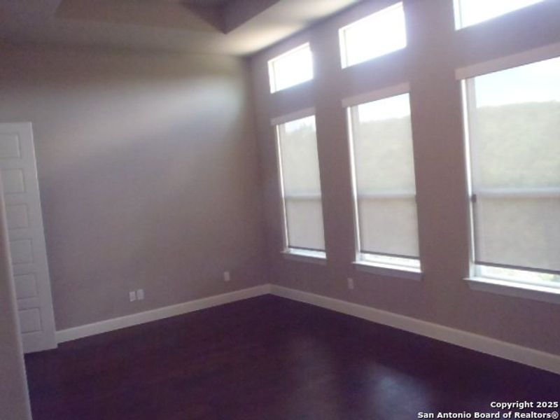 Spacious, unfurnished interior of a new home in , New Braunfels (Image 32). Spacious, unfurnished interior of a new home in , New Braunfels (Image 32).
