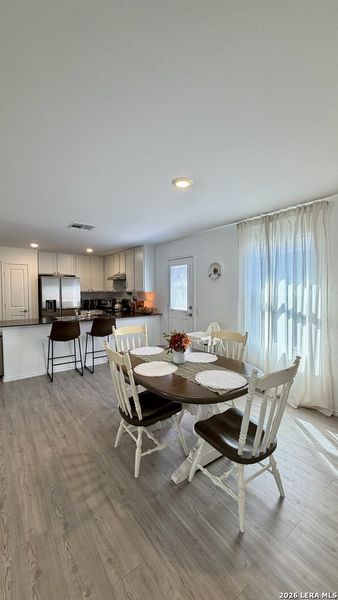 Furnished interior view inside a new home in Mission del Lago, San Antonio (Image 12).