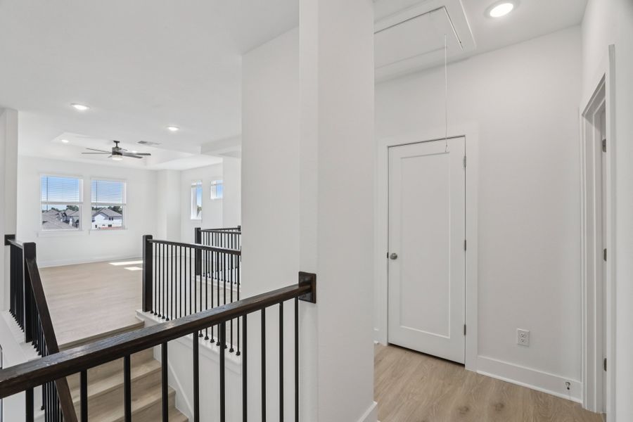 Spacious, unfurnished interior of a new home in Sauls Ranch, Round Rock (Image 35). Spacious, unfurnished interior of a new home in Sauls Ranch, Round Rock (Image 35).