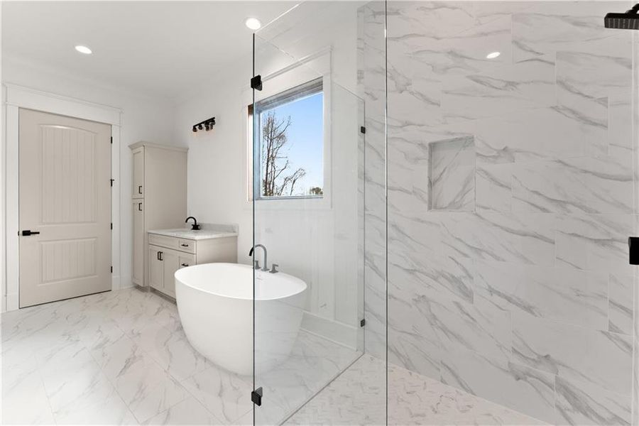 Furnished interior view inside a new home in , Gainesville (Image 17).