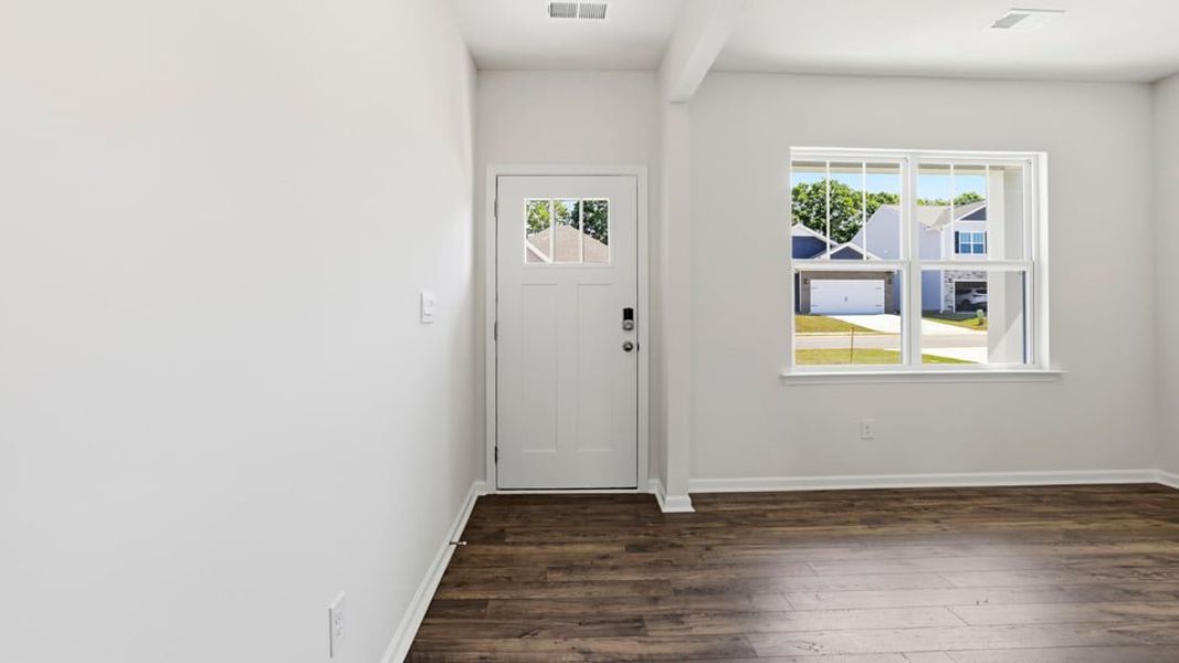 Spacious, unfurnished interior of a new home in Spring Ridge, Anderson (Image 17).