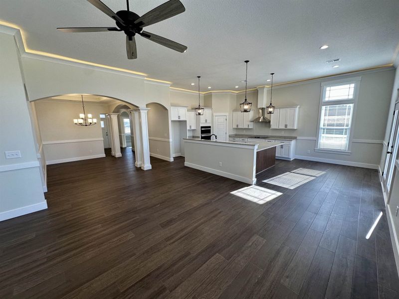 Spacious, unfurnished interior of a new home in Sky View, Columbus (Image 17).