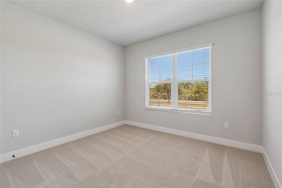 Spacious, unfurnished interior of a new home in Emerald Landing at Waterside at Lakewood Ranch – Towns, Sarasota (Image 33).