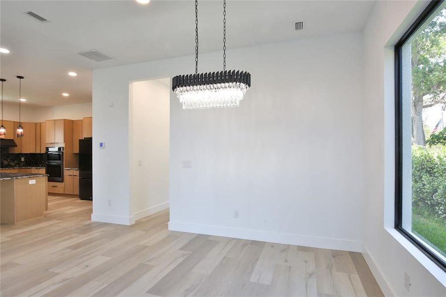 Spacious, unfurnished interior of a new home in , Sarasota (Image 20). Spacious, unfurnished interior of a new home in , Sarasota (Image 20).