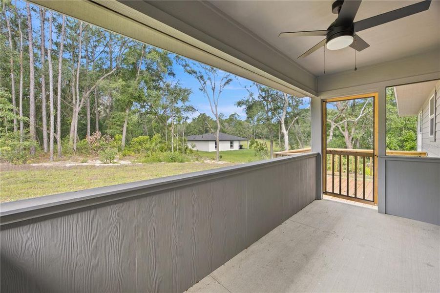 Exterior details and patio area of a home in , Ocala (Image 3).