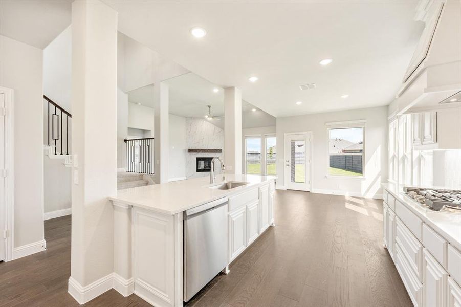 Furnished interior view inside a new home in Union Park Classic 55, Little Elm (Image 5). Furnished interior view inside a new home in Union Park Classic 55, Little Elm (Image 5).